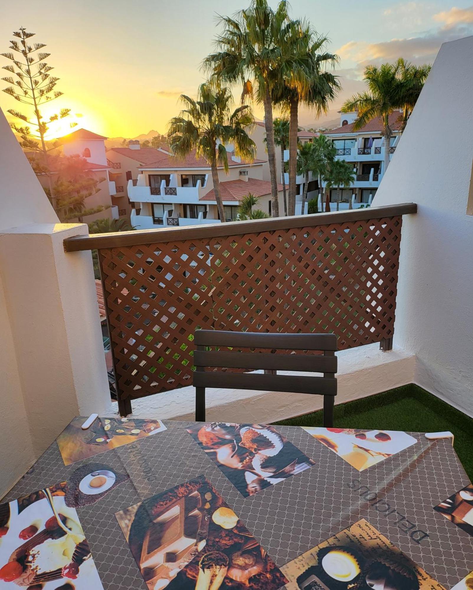 Moderno Y Luminoso Atico Con Vistas Y Piscina Appartement San Miguel de Abona Buitenkant foto