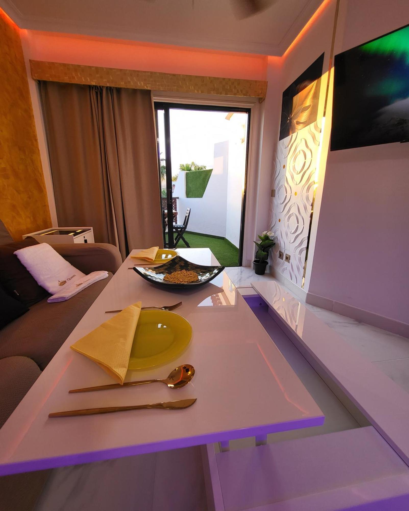 Moderno Y Luminoso Atico Con Vistas Y Piscina Appartement San Miguel de Abona Buitenkant foto