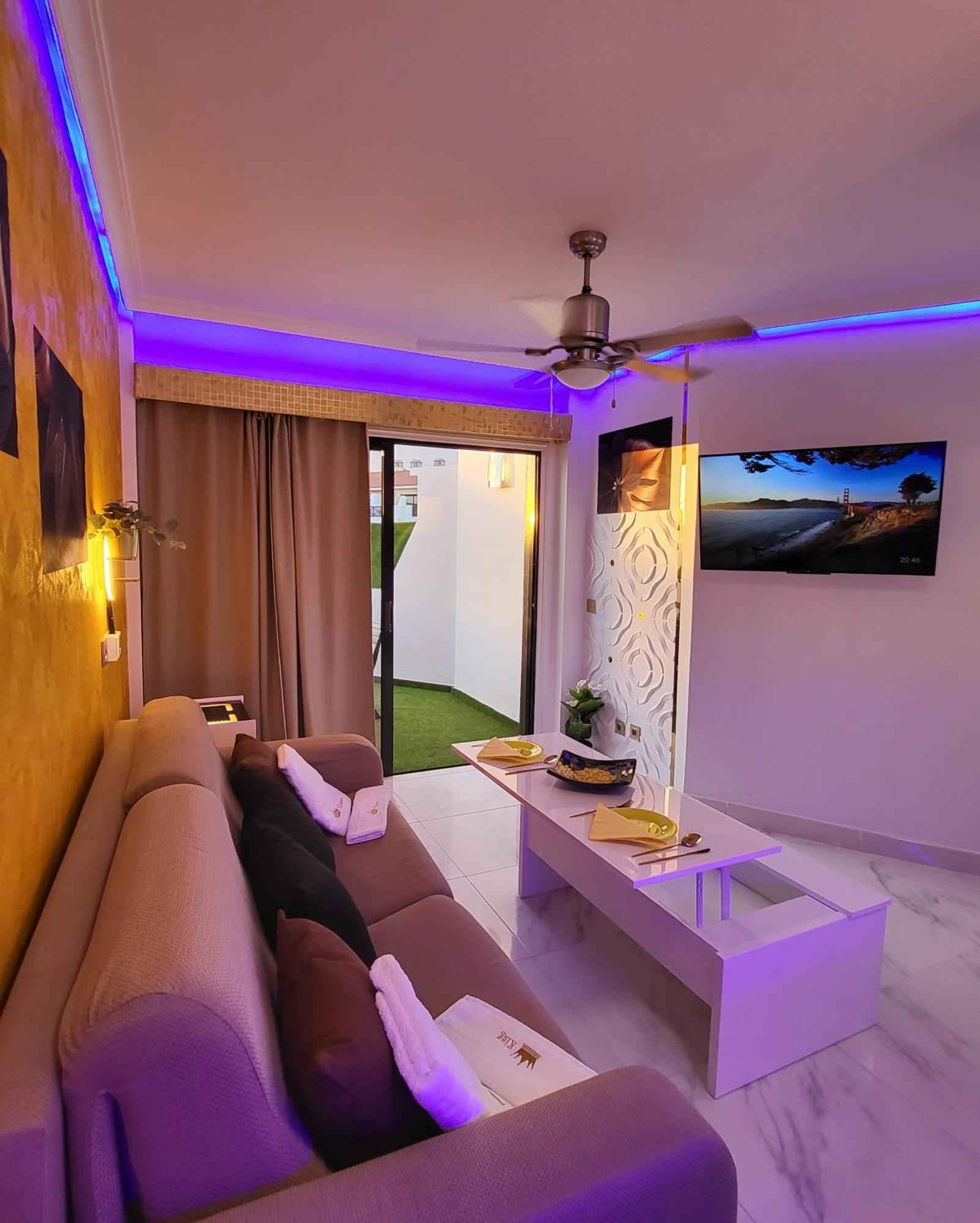 Moderno Y Luminoso Atico Con Vistas Y Piscina Appartement San Miguel de Abona Buitenkant foto