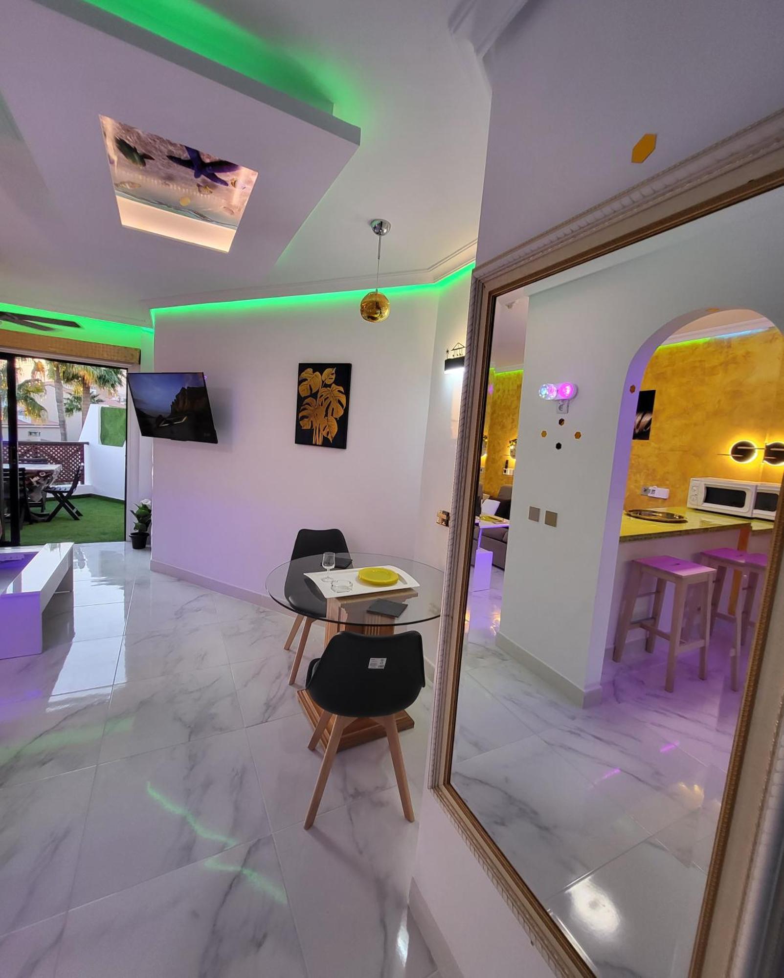 Moderno Y Luminoso Atico Con Vistas Y Piscina Appartement San Miguel de Abona Buitenkant foto