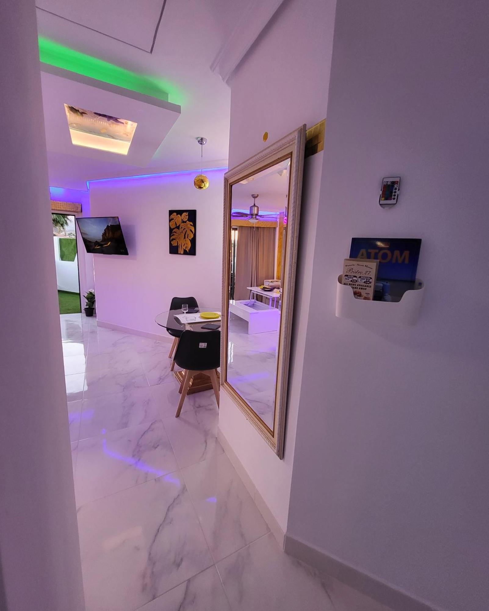 Moderno Y Luminoso Atico Con Vistas Y Piscina Appartement San Miguel de Abona Buitenkant foto
