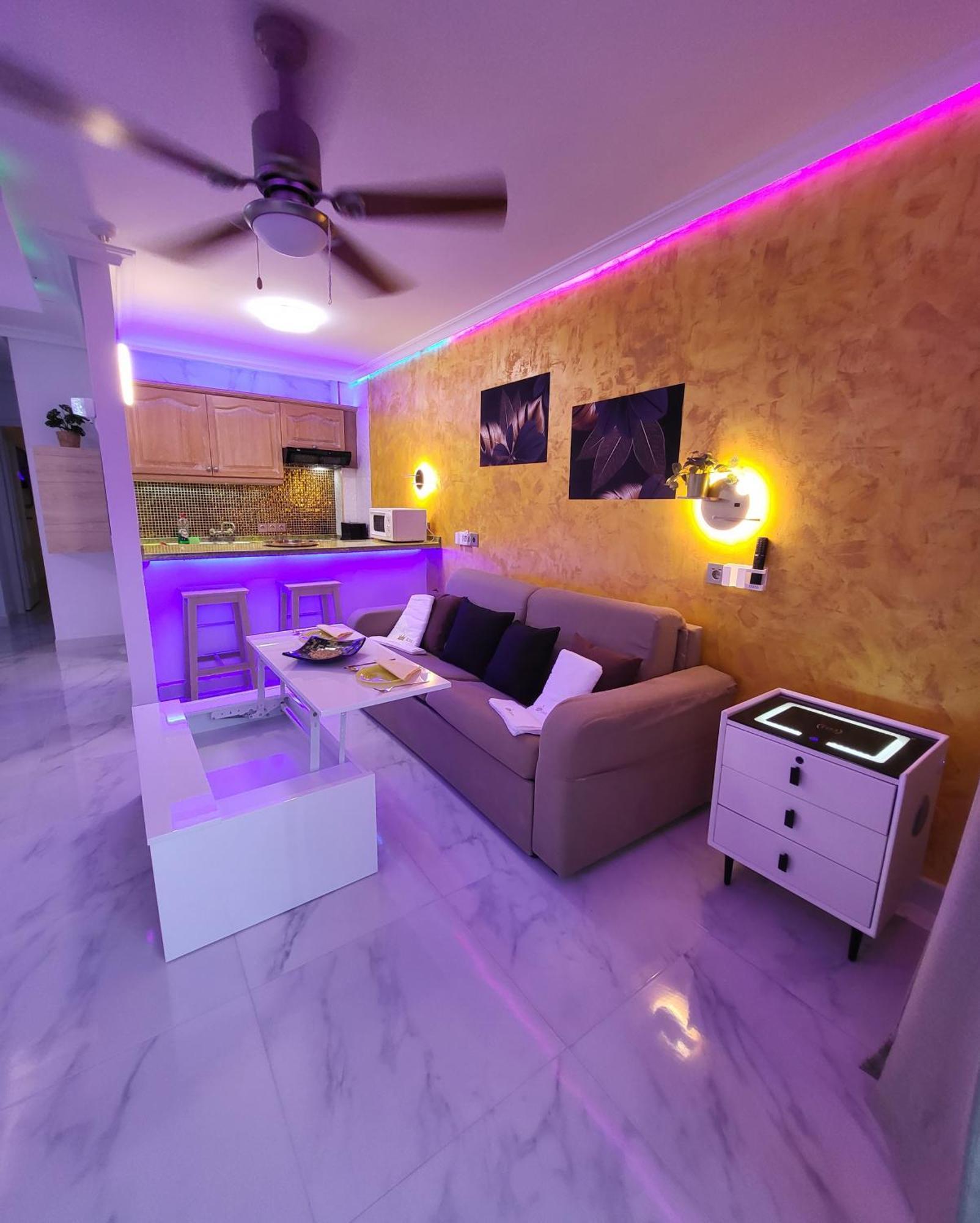 Moderno Y Luminoso Atico Con Vistas Y Piscina Appartement San Miguel de Abona Buitenkant foto